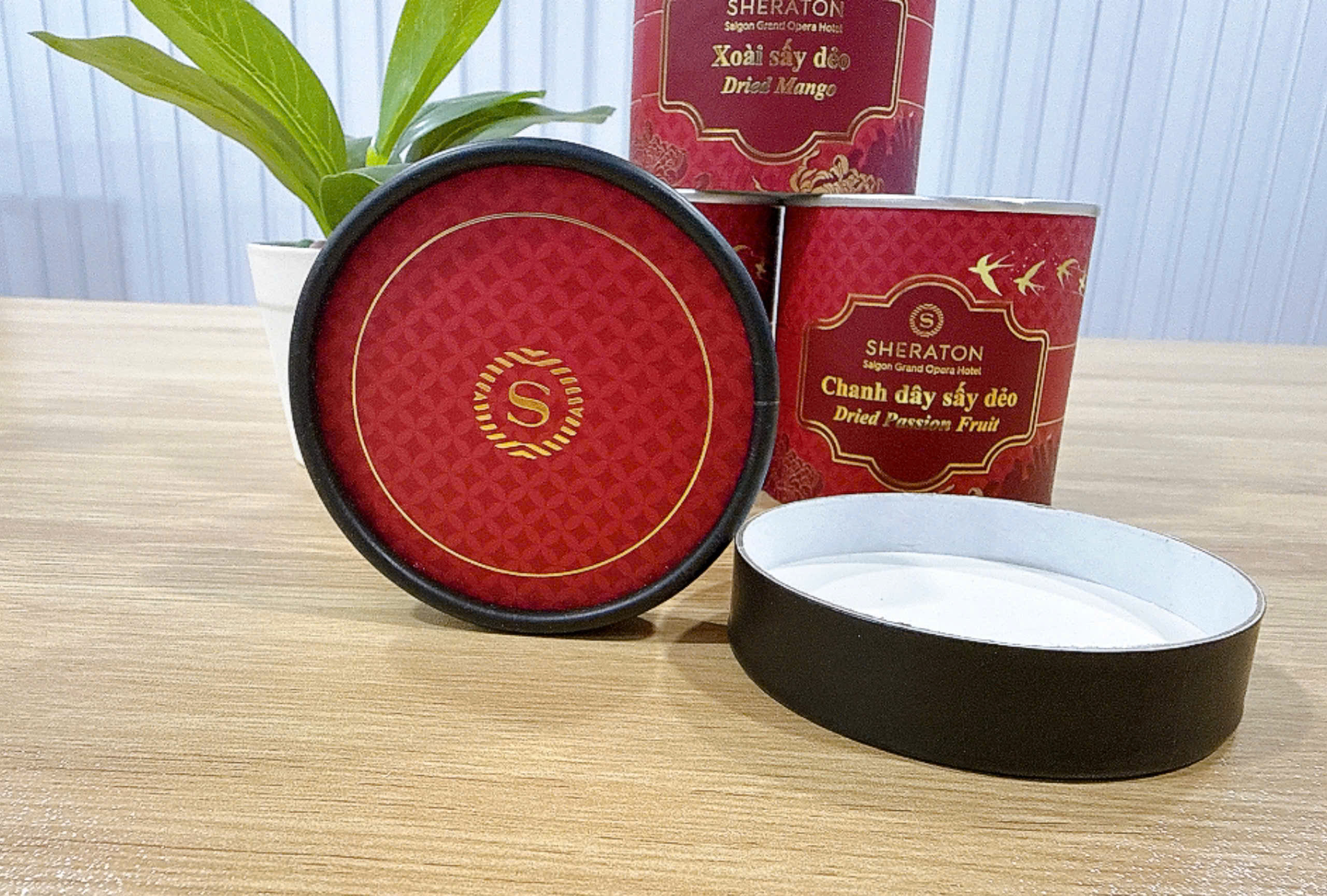 Lon giấy nắp giấy: Sự trỗi dậy của bao bì xanh và lời giải cho bài toán thay thế nhựa