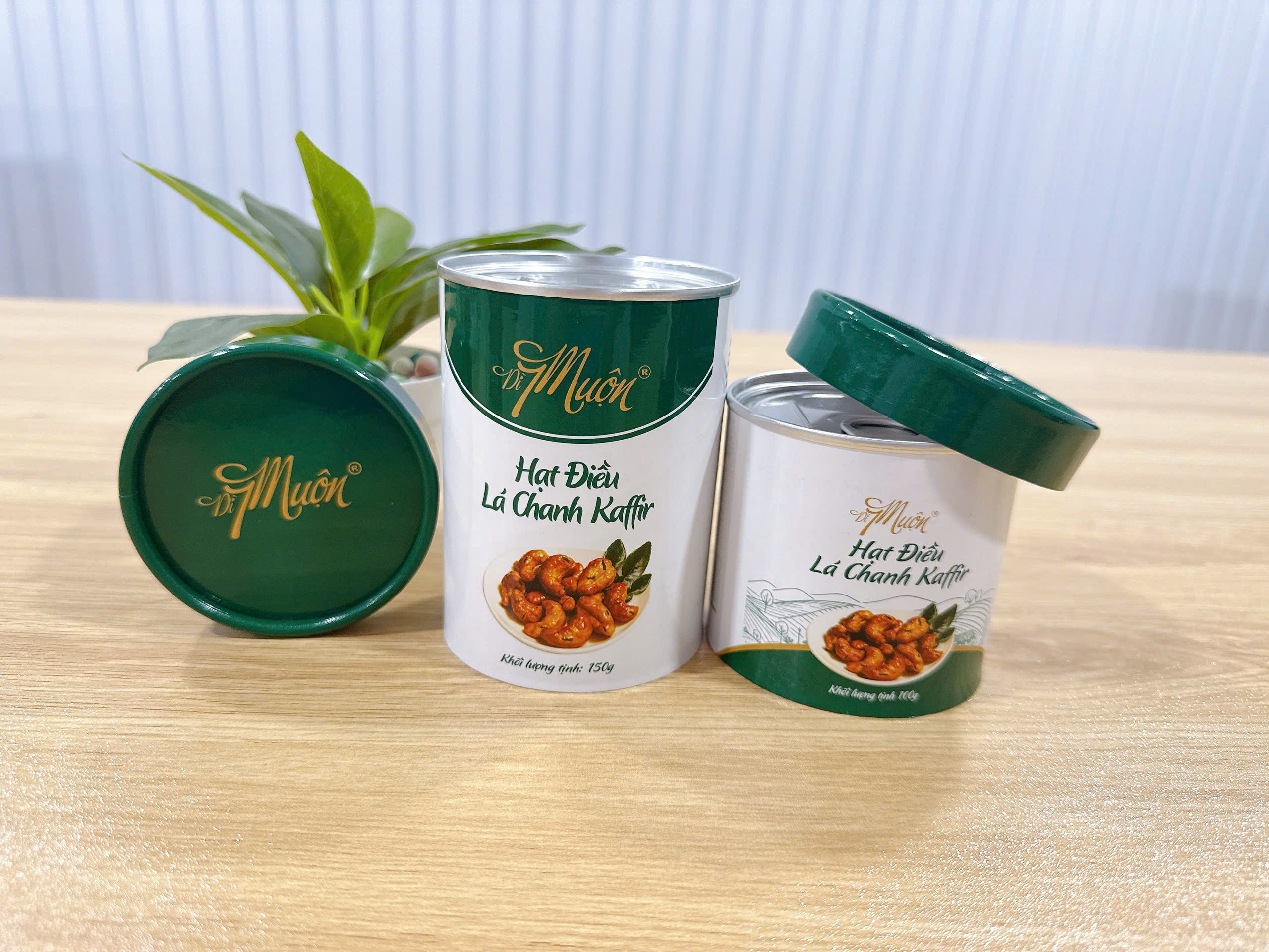 in logo trên nắp giấy lon giấy